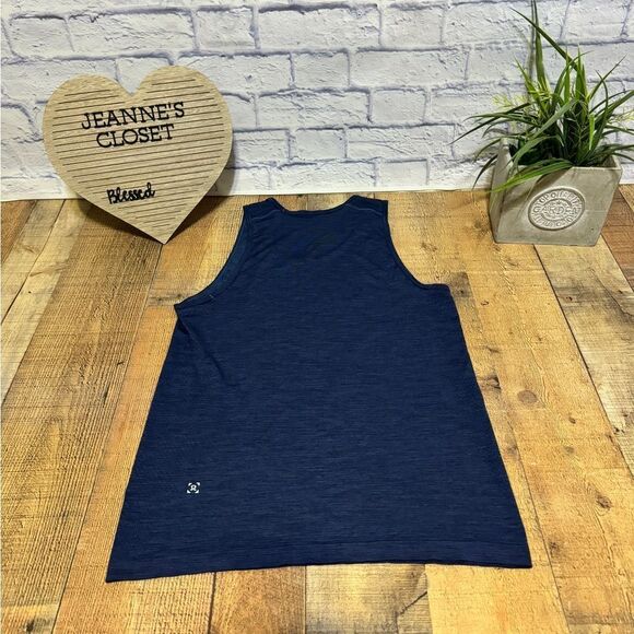 Lululemon Metal Vent Tech Tank small - Picture 1 of 11